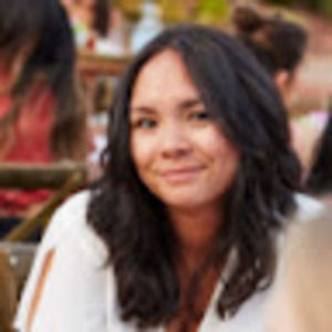 Meet your Posher, Alicia